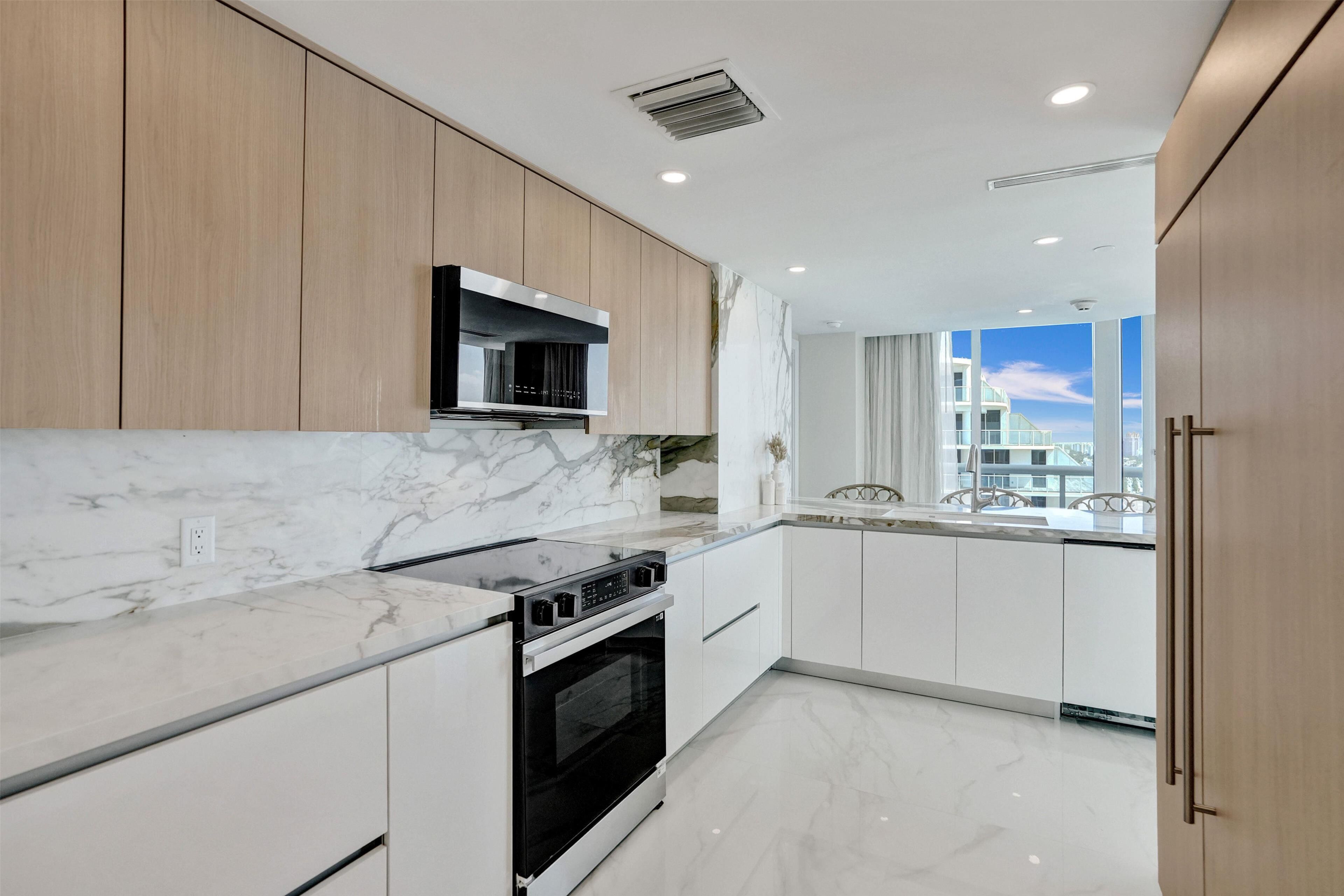 coffee/tea maker, cleaning supplies