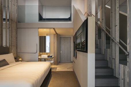 Pan Pacific Orchard - Image 78