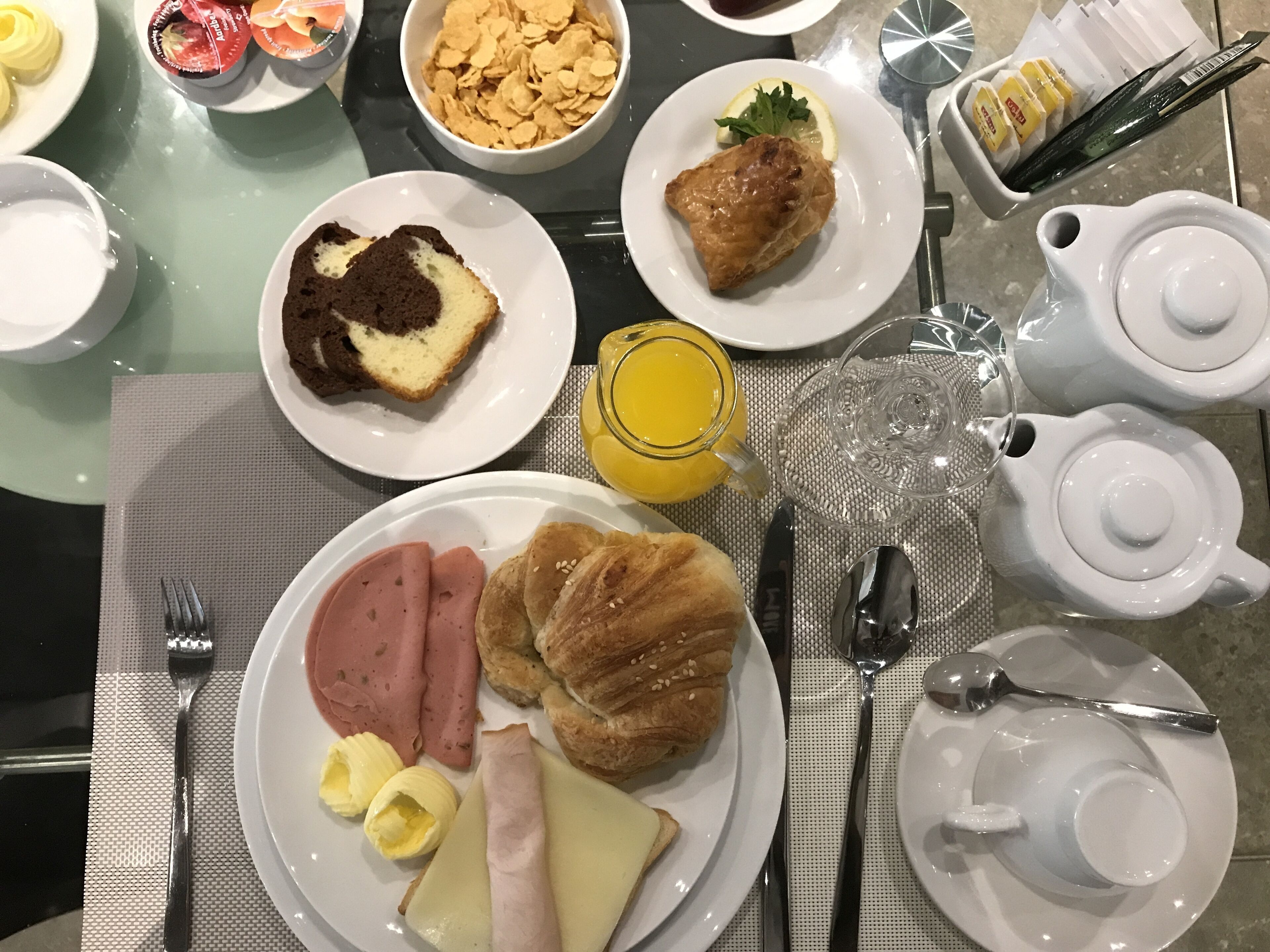 Desayuno buffet todos los días (con cargo)
