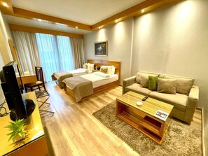Standard King or Twin Room | أغطية فراش متميزة وميني بار وخزنة داخل الغرفة ومكتب