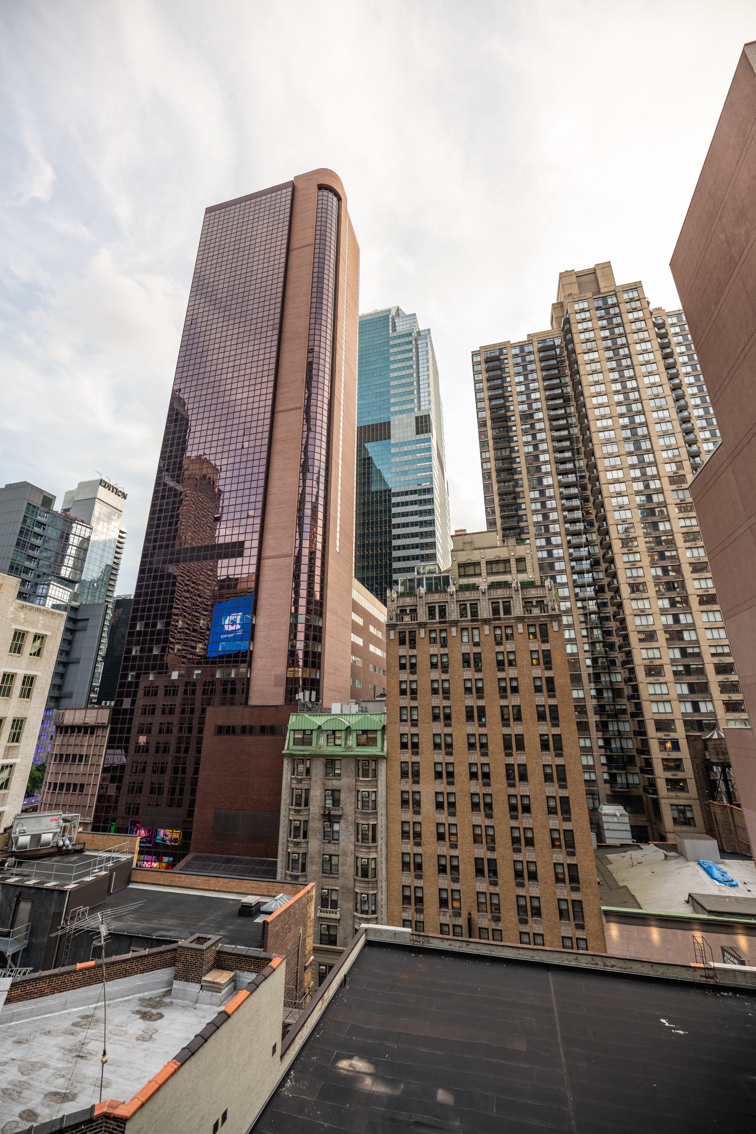 Photo - The Manhattan at Times Square Hotel