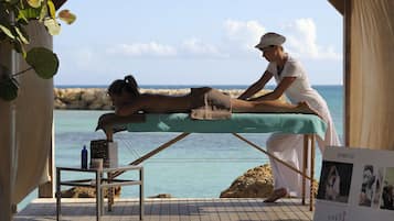 Udendørs behandlingsområde, sauna, dampbad, tyrkisk bad/hammam