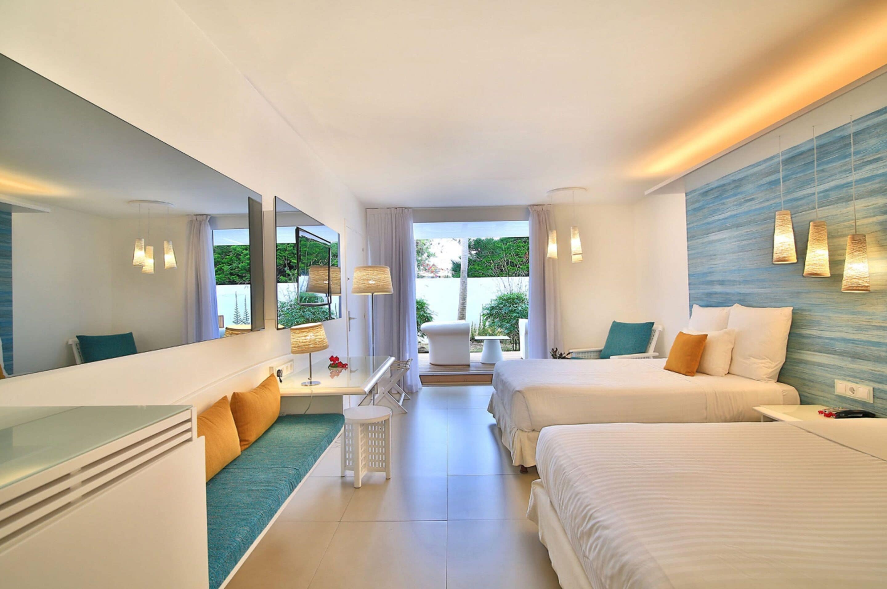 Photo - La Creole Beach Hotel & Spa