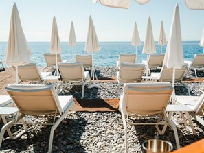 Private beach, beach towels
