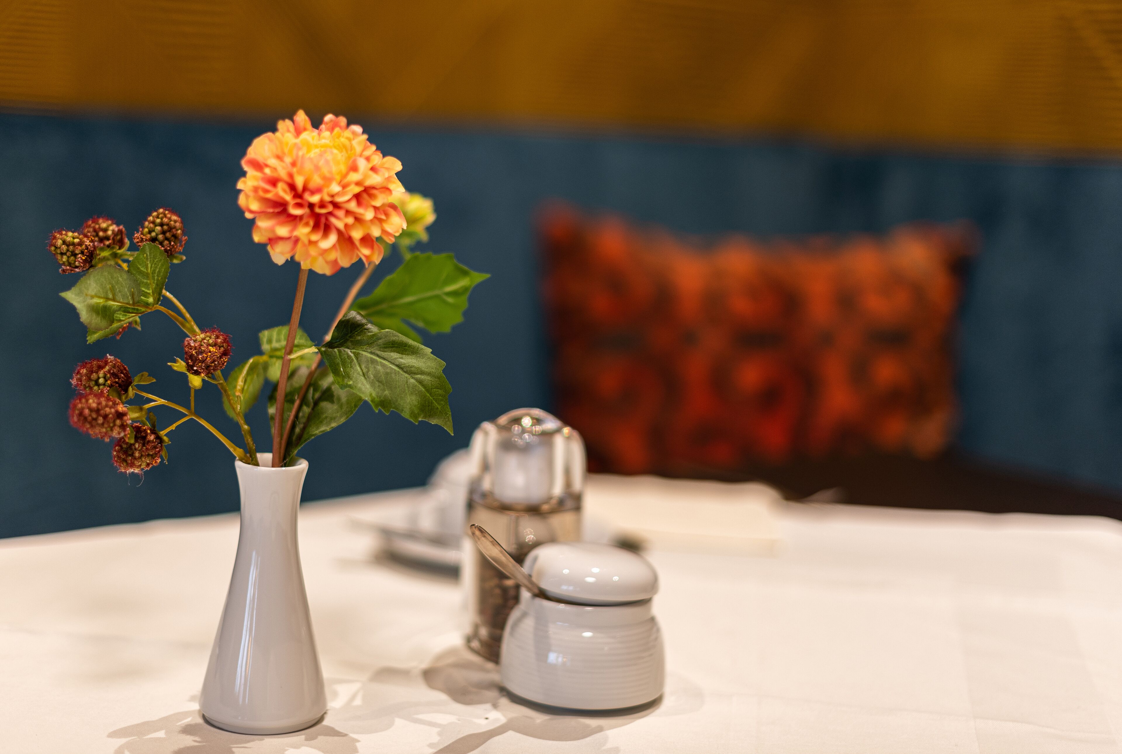 daily buffet breakfast (eur 20 per person)