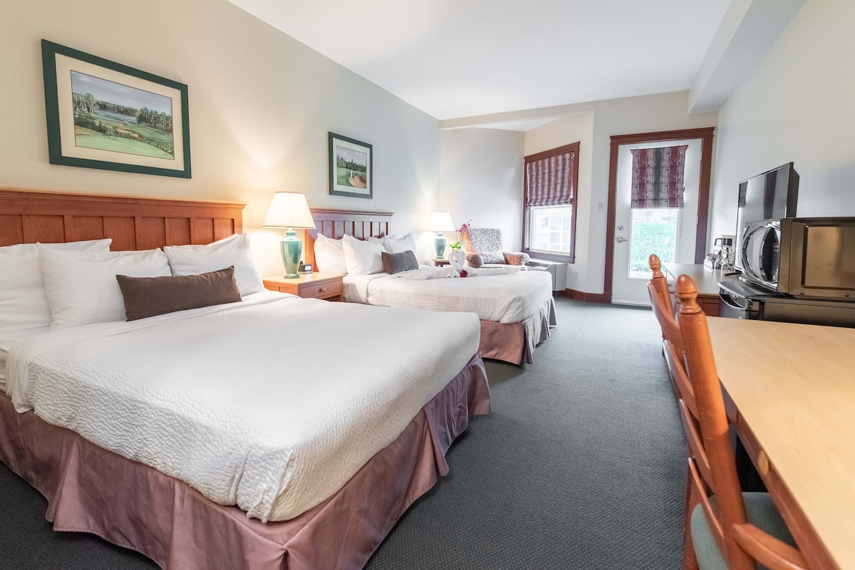 Standard Double Room, 2 Queen Beds | Iron/ironing board, free WiFi, bed sheets