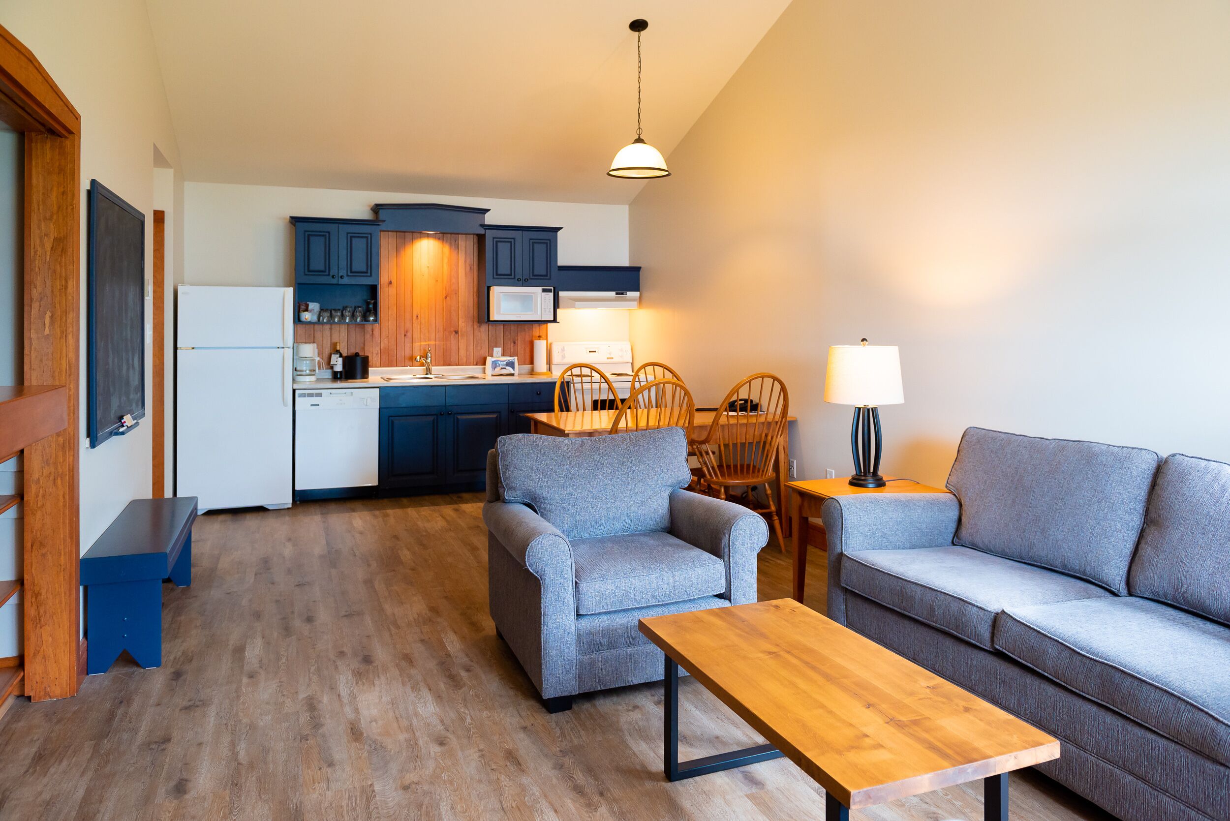 cottage | living area | tv