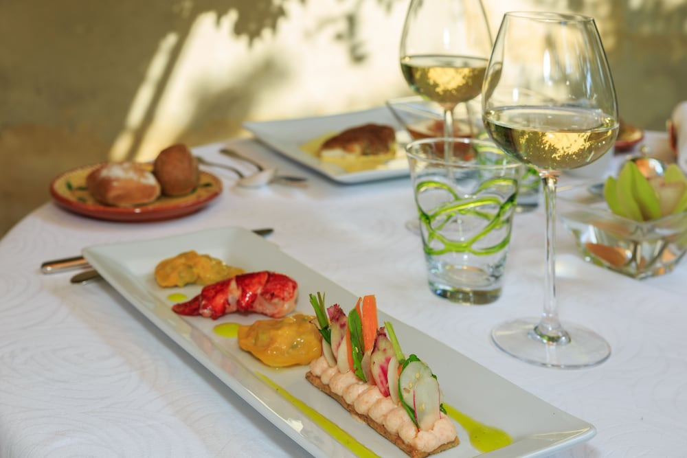 Auberge de Cassagne & Spa | Hotel 5 étoiles Avignon by null