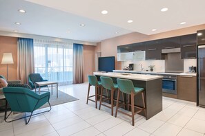 Penthouse, 1 Bedroom | Private kitchen | Full-size fridge, microwave, stovetop, dishwasher
