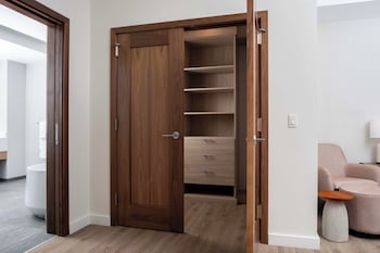 Kai Ocean View Ali i Suite | Premium bedding, pillowtop beds, in-room safe, laptop workspace at Maui Coast Hotel