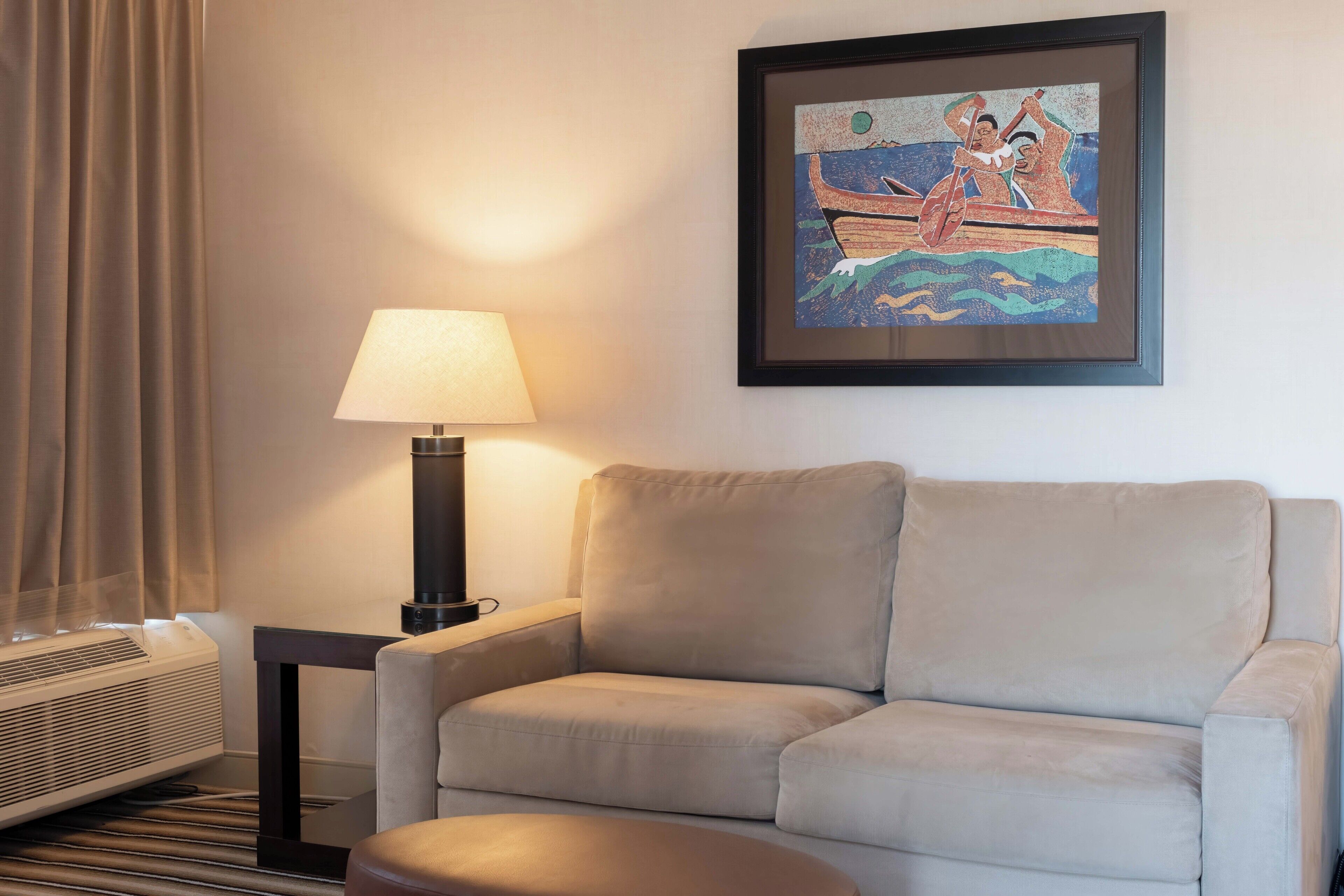 hoku king | premium bedding, pillow-top beds, in-room safe, laptop workspace