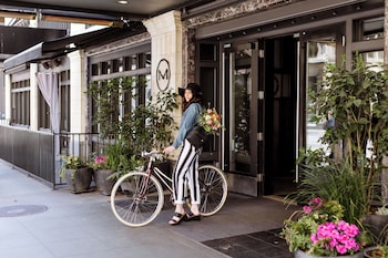 Bicycling at Hotel Max