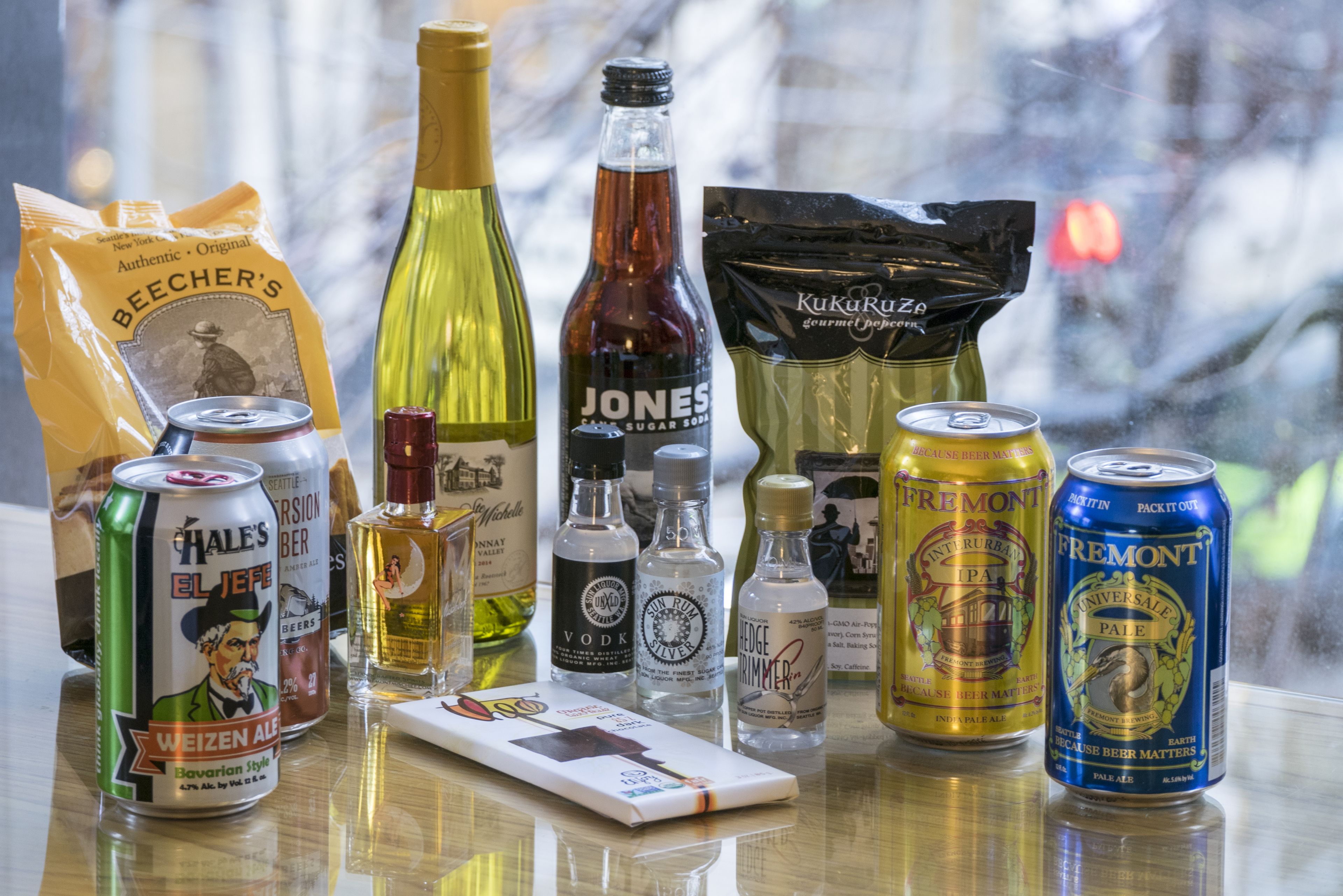 premium studio, 1 king bed with sofa bed (max studio king) | room amenity