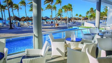 Poolbar