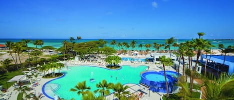 Outdoor pool, sun loungers