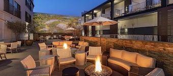 Hilton Garden Inn Davis Downtown