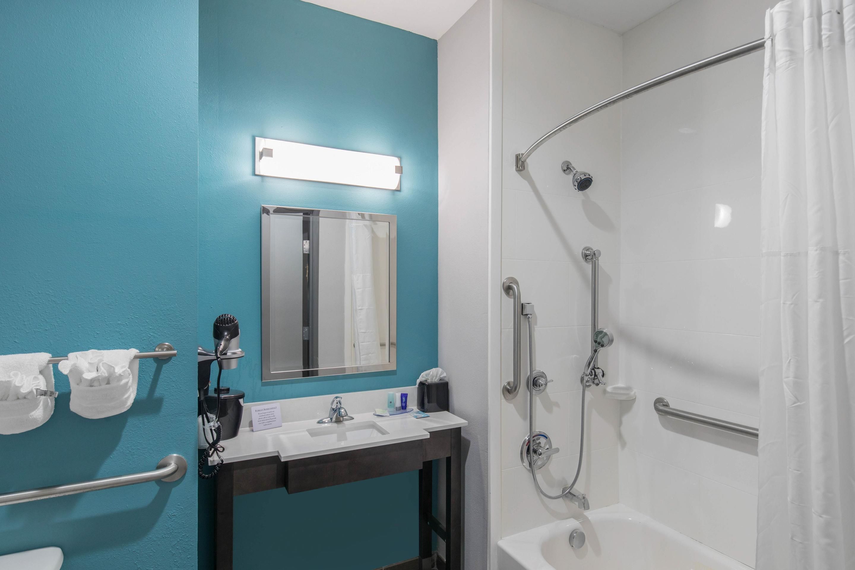 desk, iron/ironing board, free cots/infant beds, rollaway beds