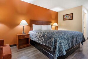 Standard Room, 1 King Bed, Non Smoking