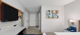 Microtel Inn by Wyndham Bowling Green