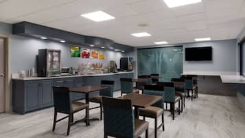 Free buffet breakfast