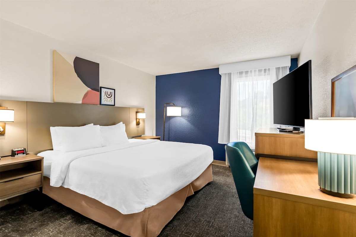 Iron/ironing board, cots/infant beds, rollaway beds, free WiFi