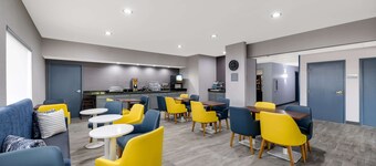 Quality Inn & Suites Artesia