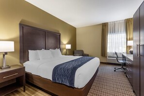 Pillowtop beds, desk, laptop workspace, blackout drapes - Comfort Inn St. Robert / Fort Leonard Wood (St. Robert)