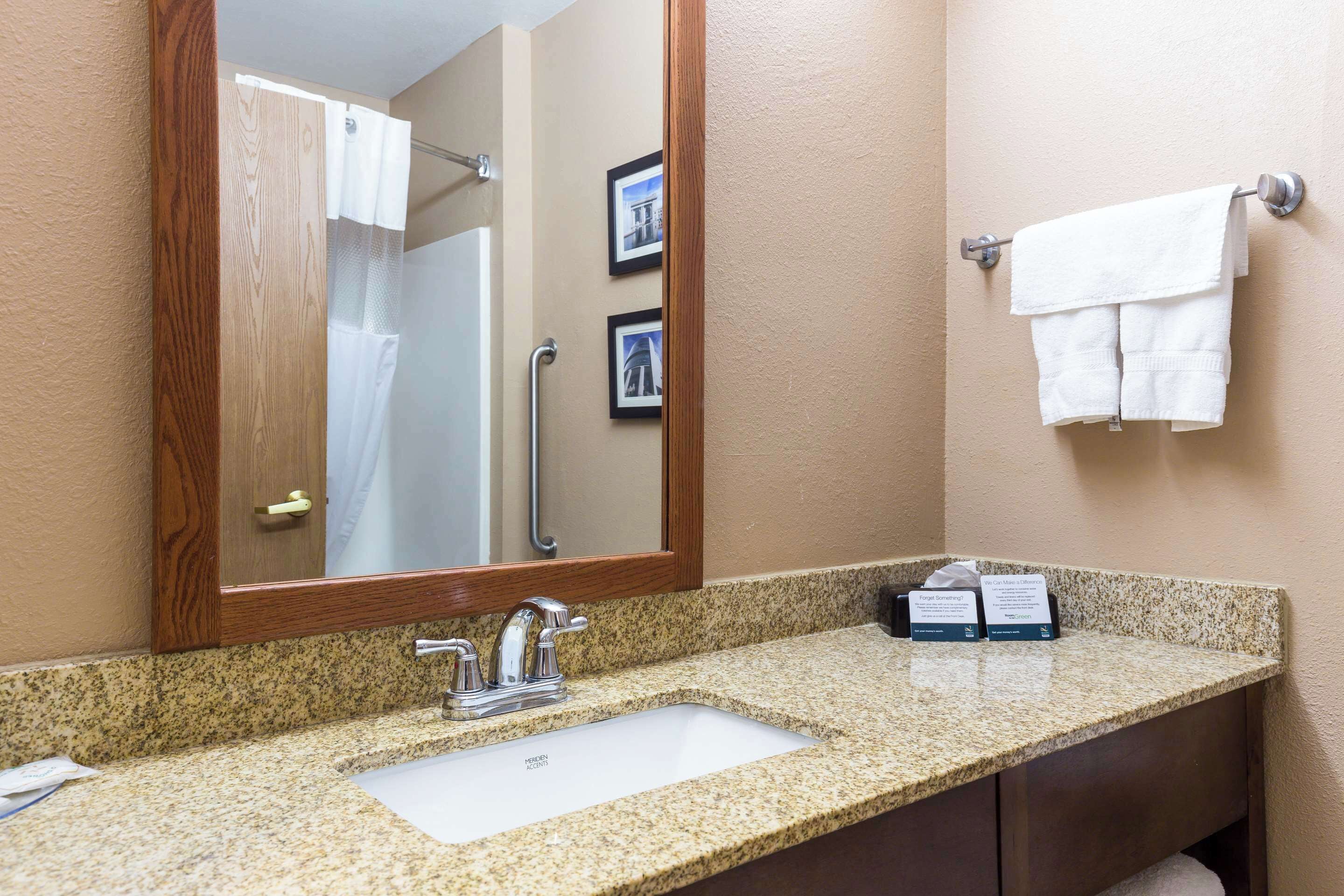 Foto - Quality Inn I-70 Near Kansas Speedway