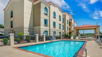 Seasonal outdoor pool