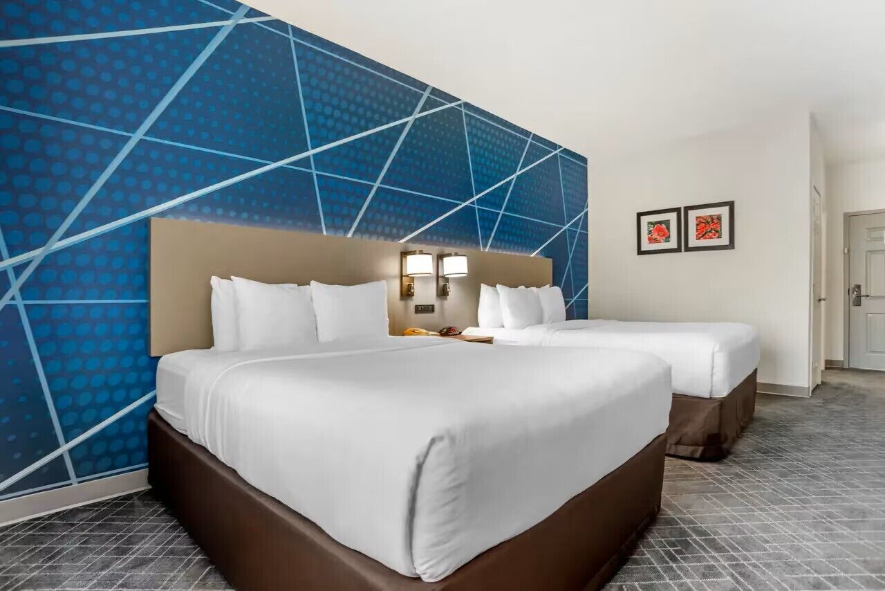 standard room, 2 queen beds, non smoking | desk, iron/ironing board, free wifi, bed sheets