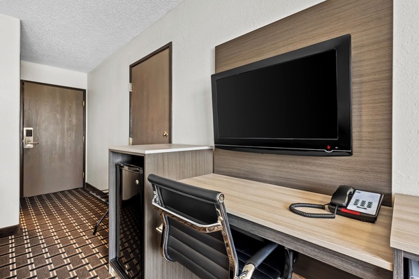Deluxe Room, 2 Queen Beds, Non Smoking, Refrigerator & Microwave | Desk, laptop workspace, blackout drapes, WiFi (free)