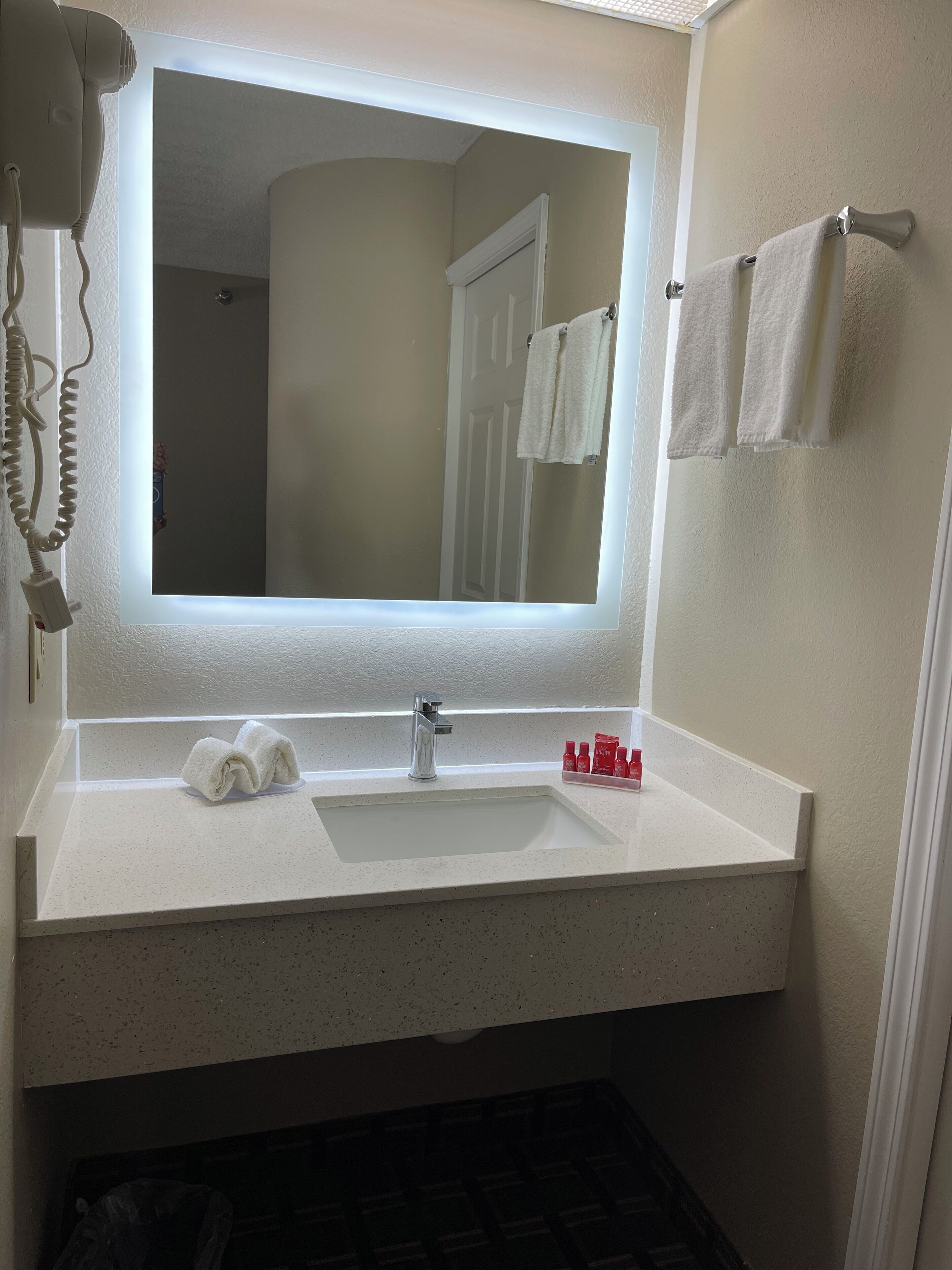 Secadora de cabello y toallas 