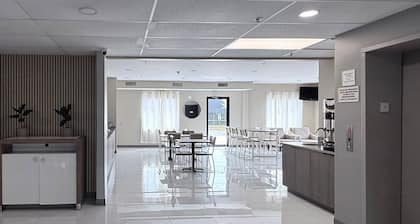 Sleep Inn & Suites Peoria North