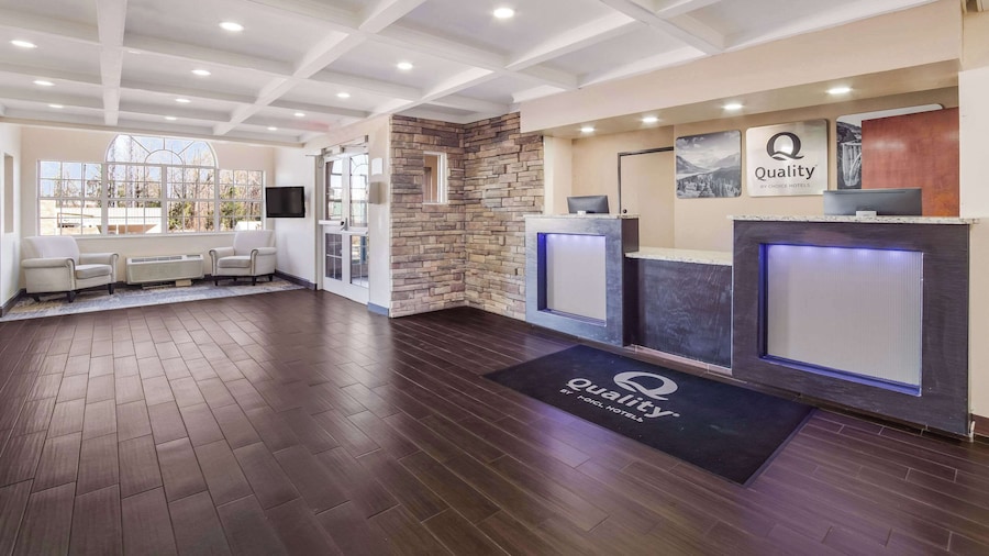 Quality Inn & Suites Augusta Fort Eisenhower Area