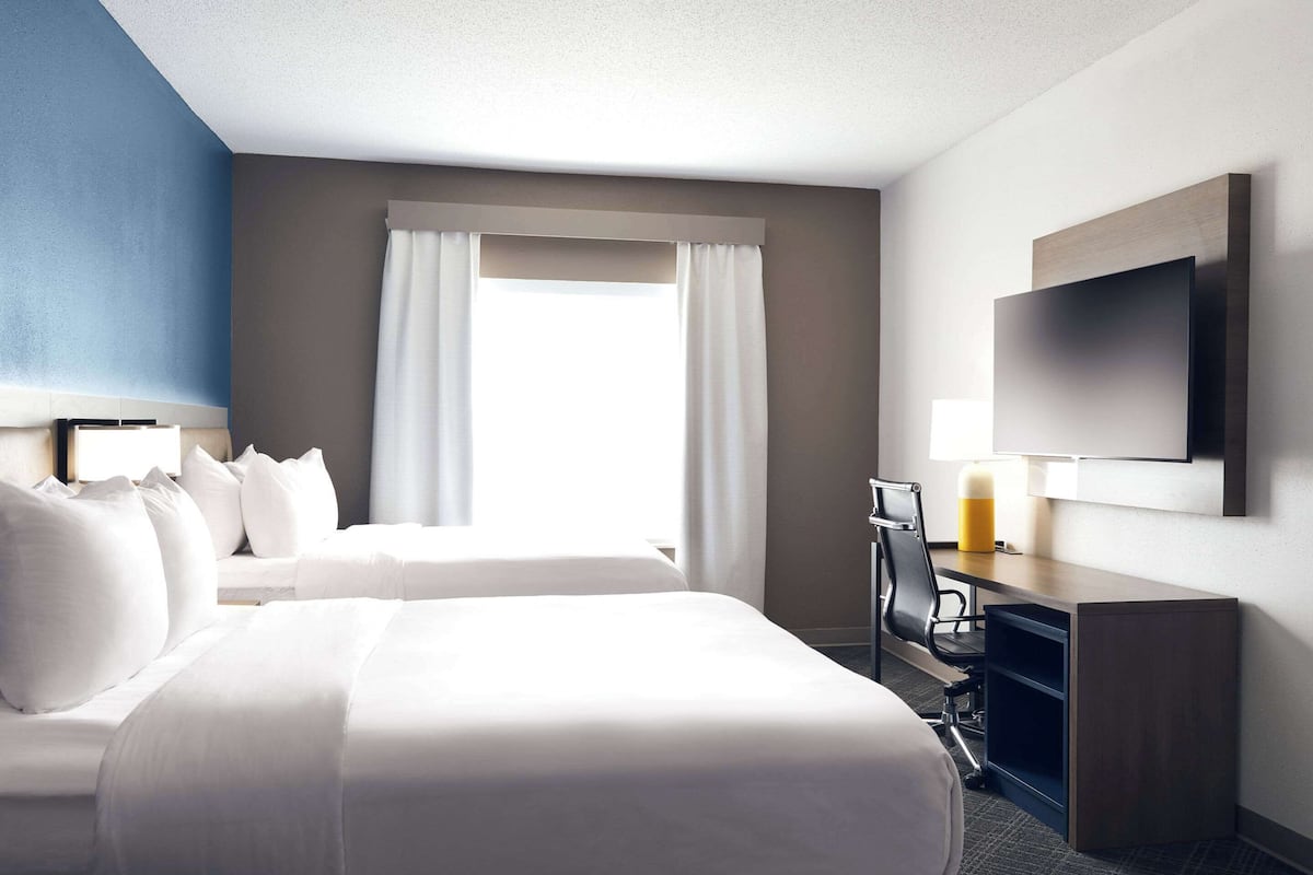 2 Queen Beds | 1 bedroom, desk, blackout drapes, iron/ironing board