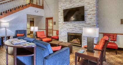 Comfort Suites Milwaukee Airport