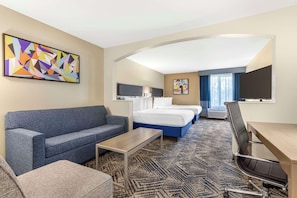 Pillowtop beds, desk, laptop workspace, blackout drapes - Best Western Plus Lewisville Flower Mound (Lewisville)