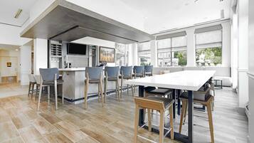 Bar (en la propiedad)