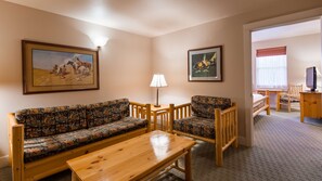 1 bedroom, desk, laptop workspace, blackout drapes