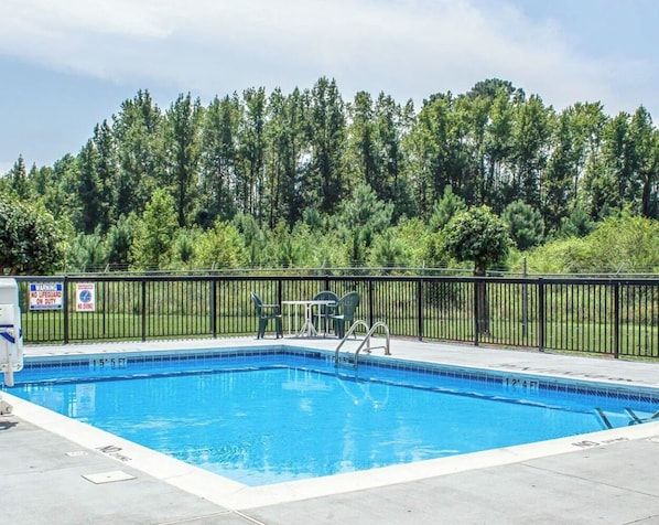 Seasonal outdoor pool