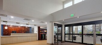 Comfort Suites Springfield-Eugene