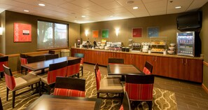 Bao gồm bữa sáng buffet hàng ngày 
