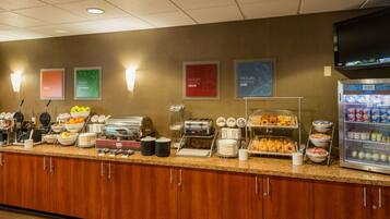 Free daily buffet breakfast