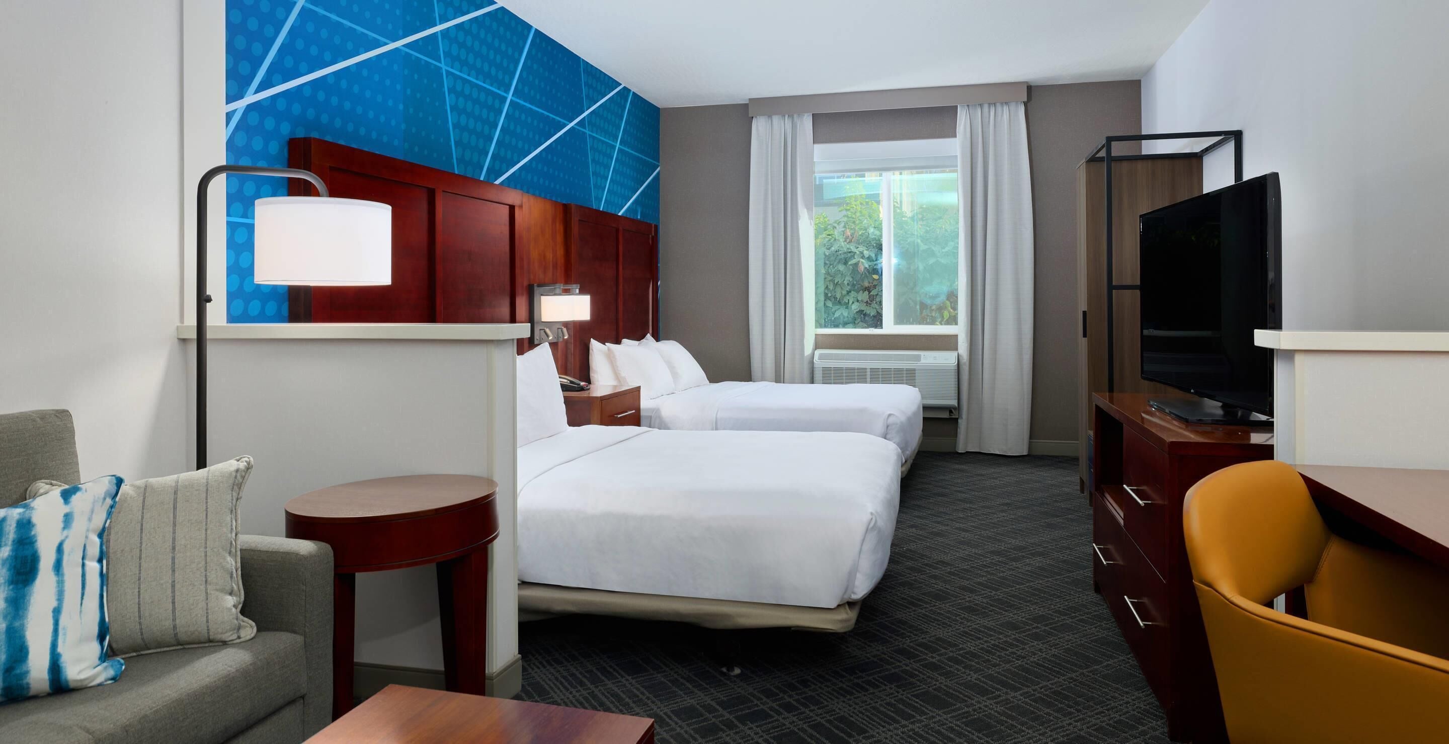 Studio Suite, 2 Queen Beds, Accessible, Non Smoking (Roll-In Shower)