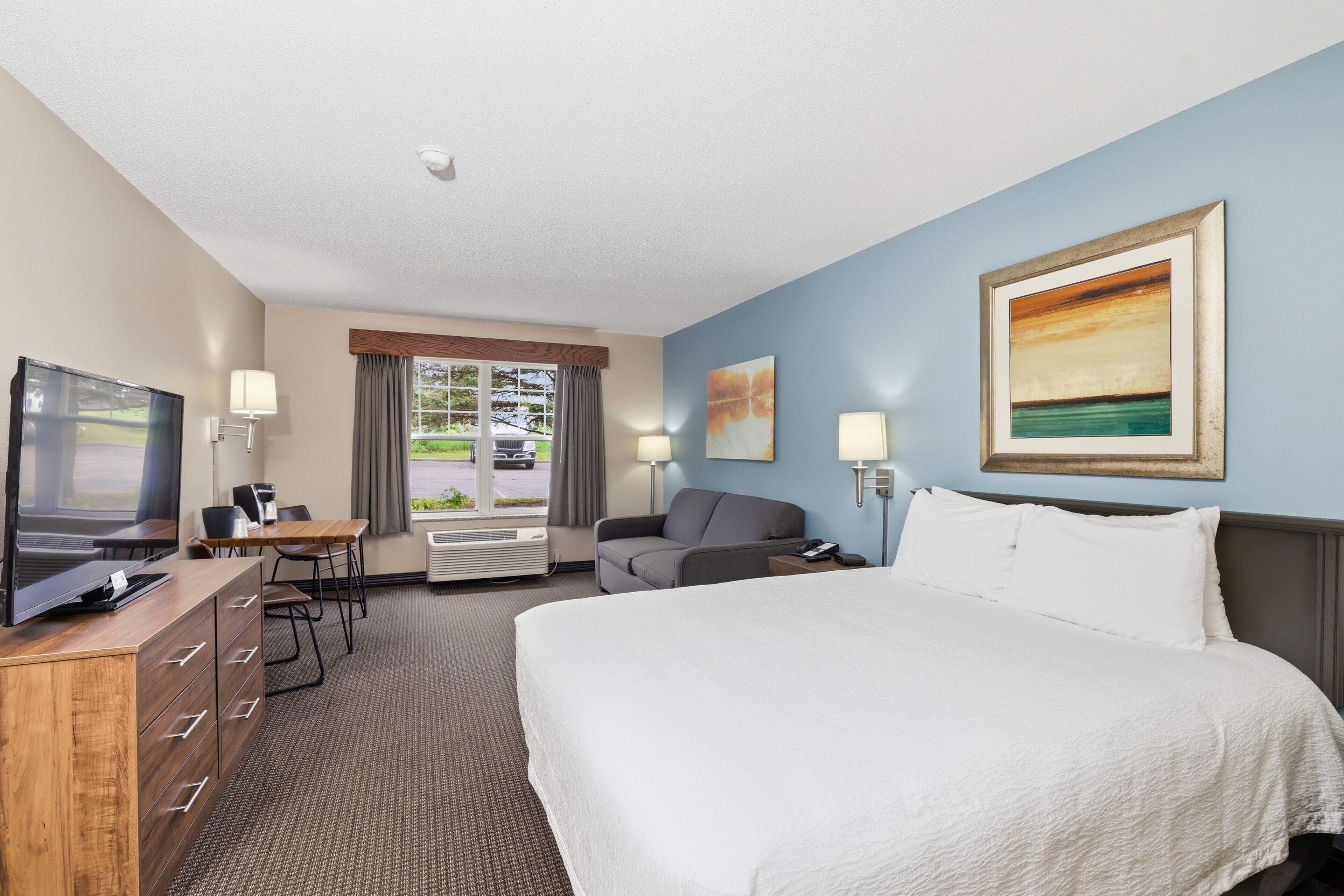 Deluxe Room, 1 Queen Bed, Non Smoking