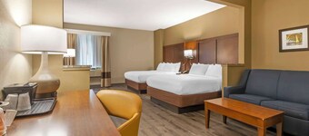 Comfort Suites
