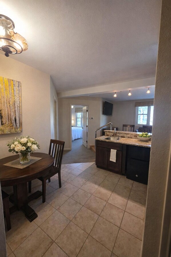 Suite Deluxe | Comedor