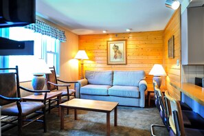 Standard Suite, 2 Bedrooms, Non Smoking, Kitchenette | Living area | 32-inch flat-screen TV with cable channels, TV, DVD player