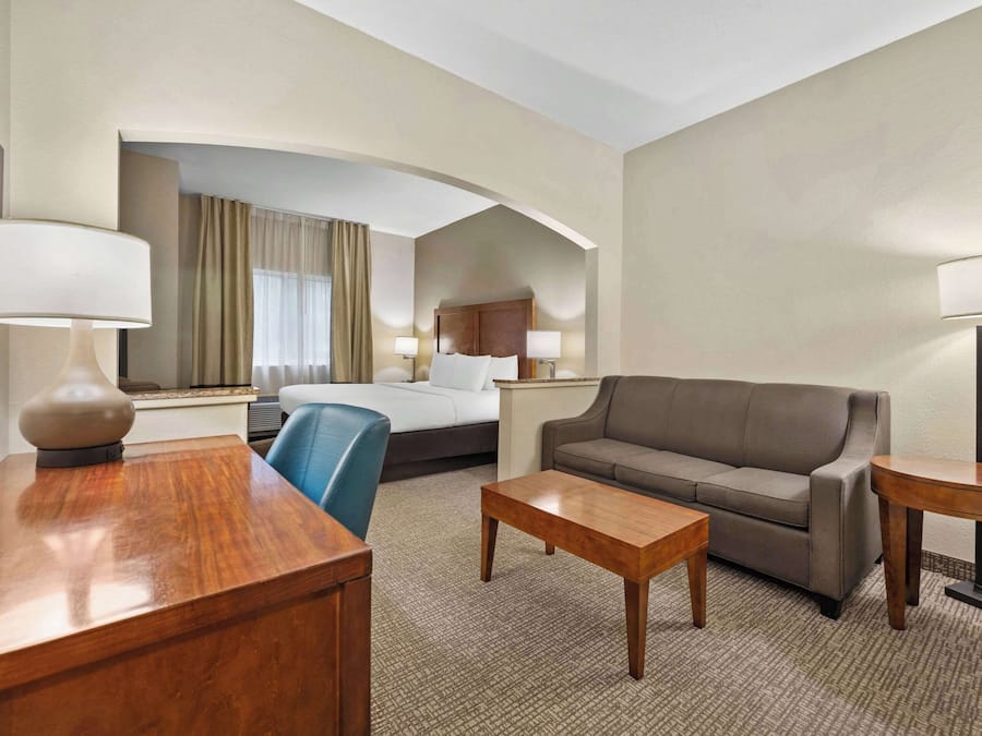 Bureau, espace de travail pour ordinateur portable