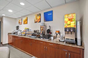 Bao gồm bữa sáng buffet hàng ngày 